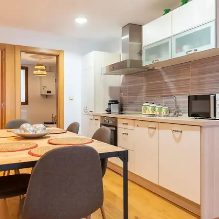 Apartamento Nuevo Apartamento En Calle Burgos *